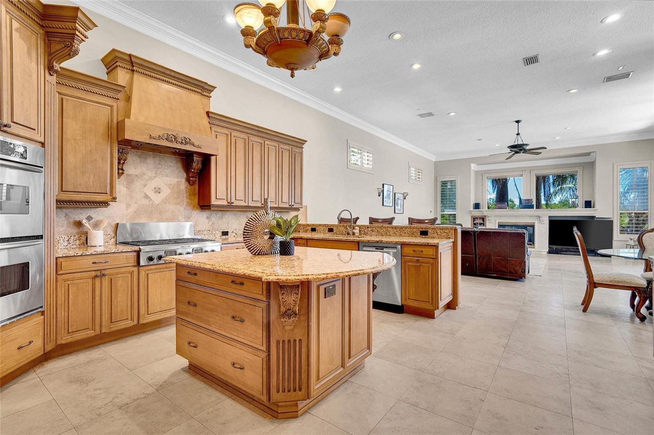 8707 Silverthorn Road, Seminole, FL 33777 Photo