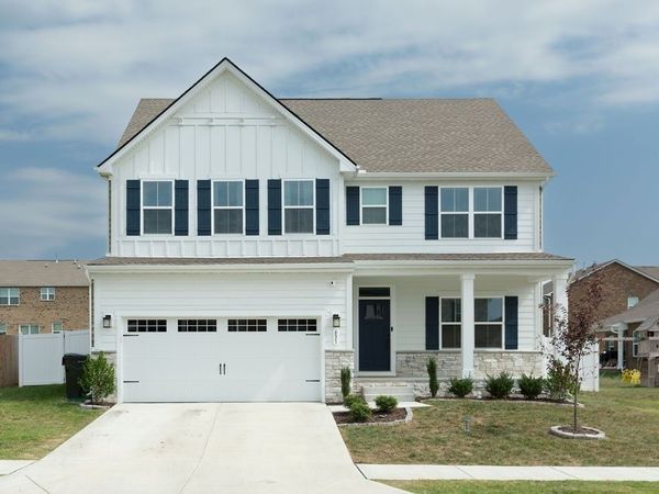 631 Wassil Dr, Gallatin, TN 37066