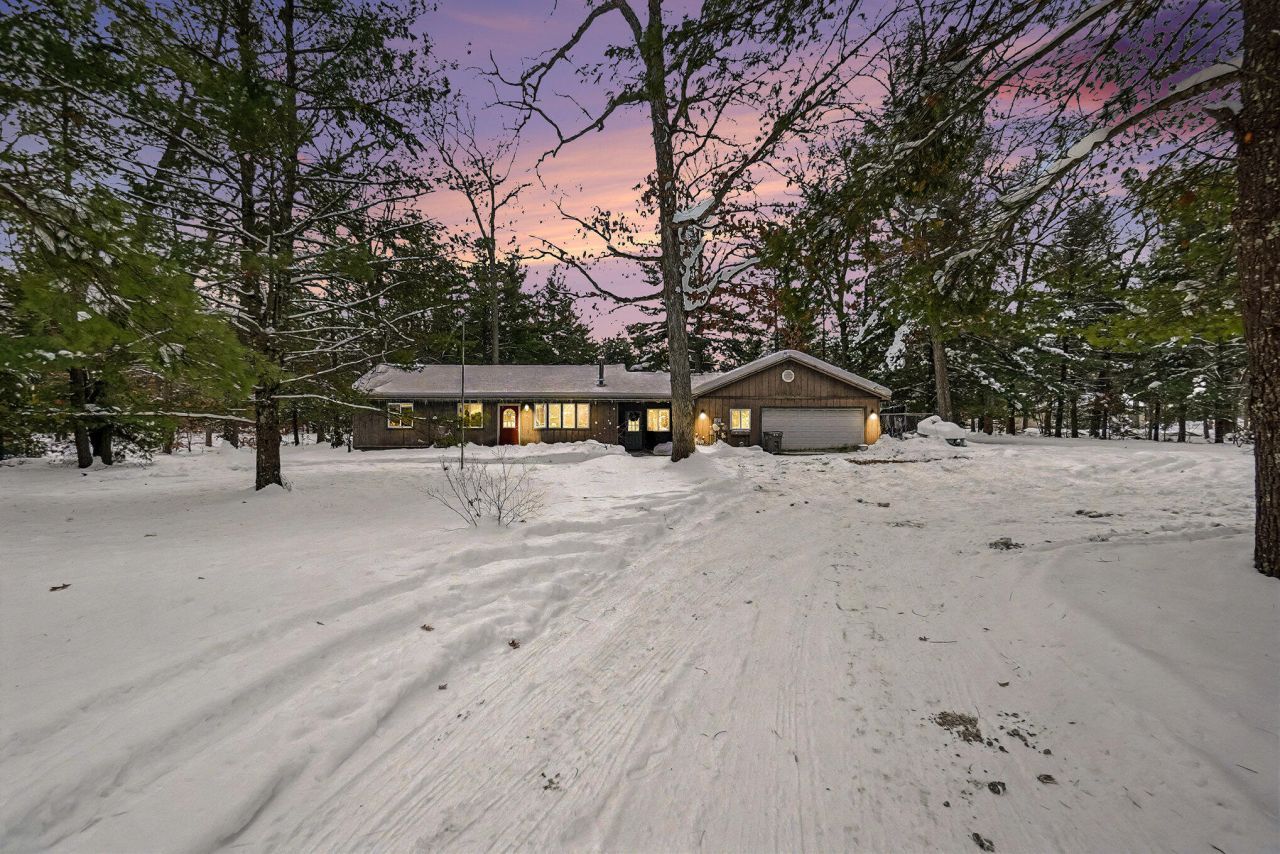 37 W Raymond Road, Twin Lake, MI 49457 Main Photo