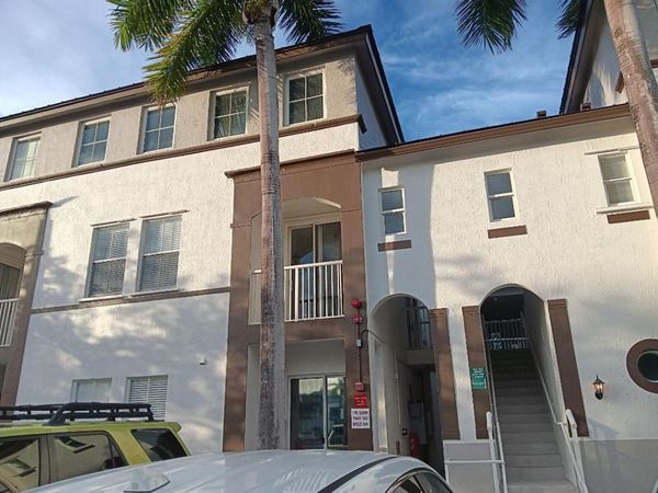 4321 SW 160th Avenue, Unit 203, Miramar, FL 33027