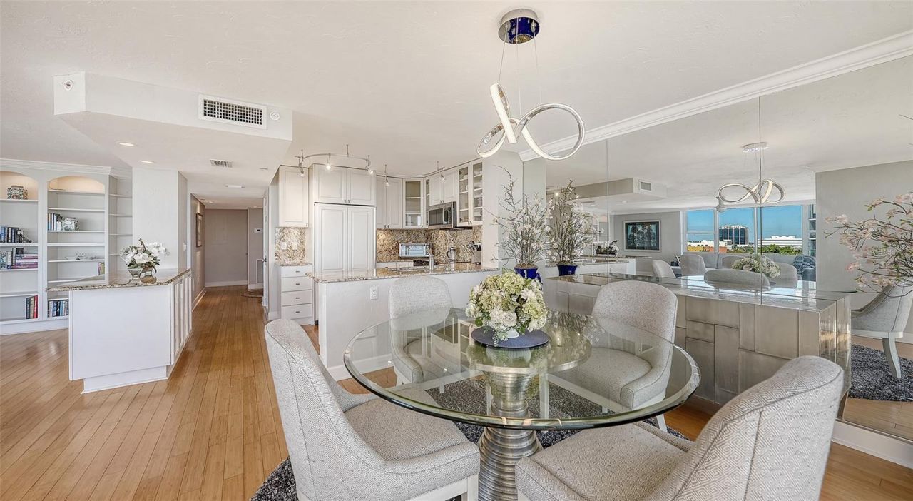 770 S Palm Avenue, Unit 704, Sarasota, FL 34236 Photo