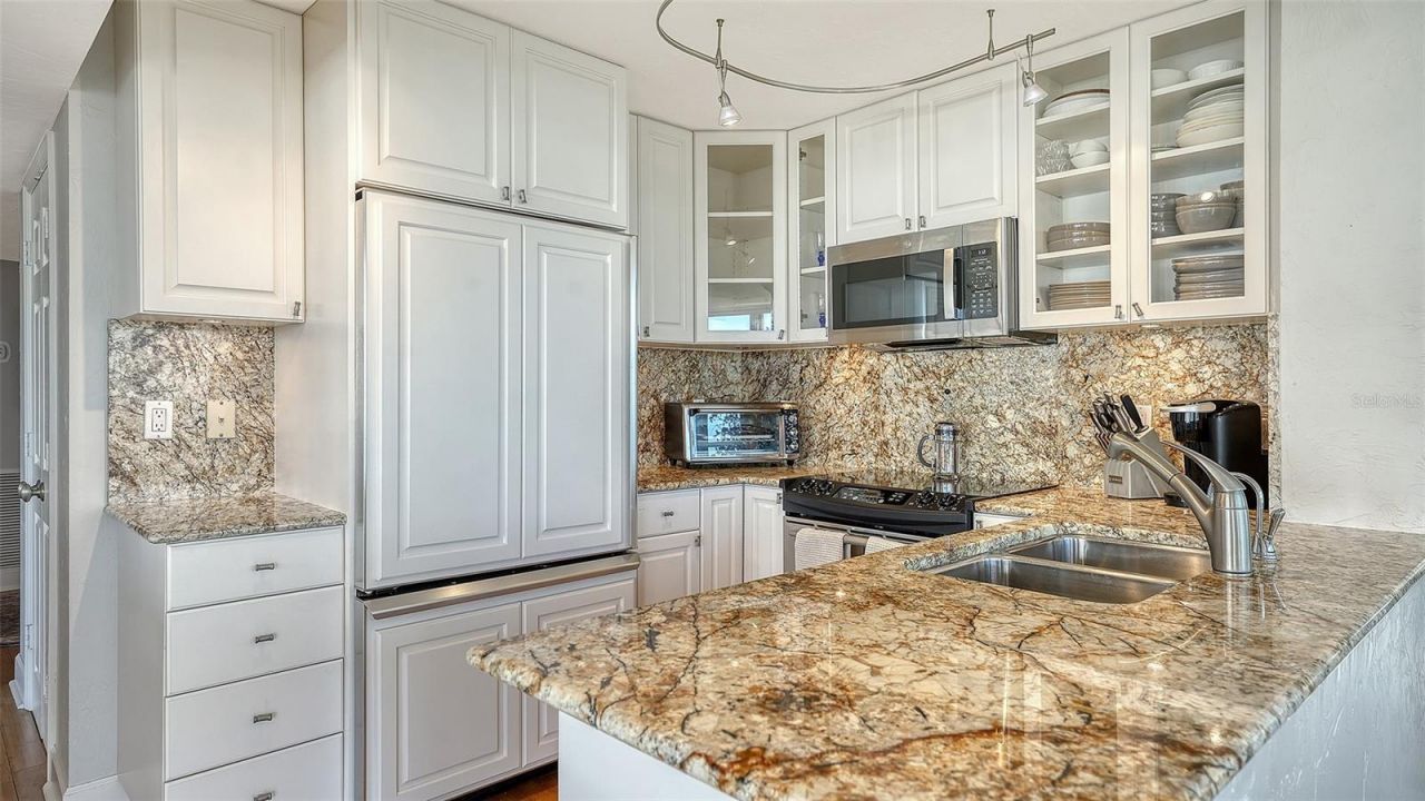 770 S Palm Avenue, Unit 704, Sarasota, FL 34236 Photo