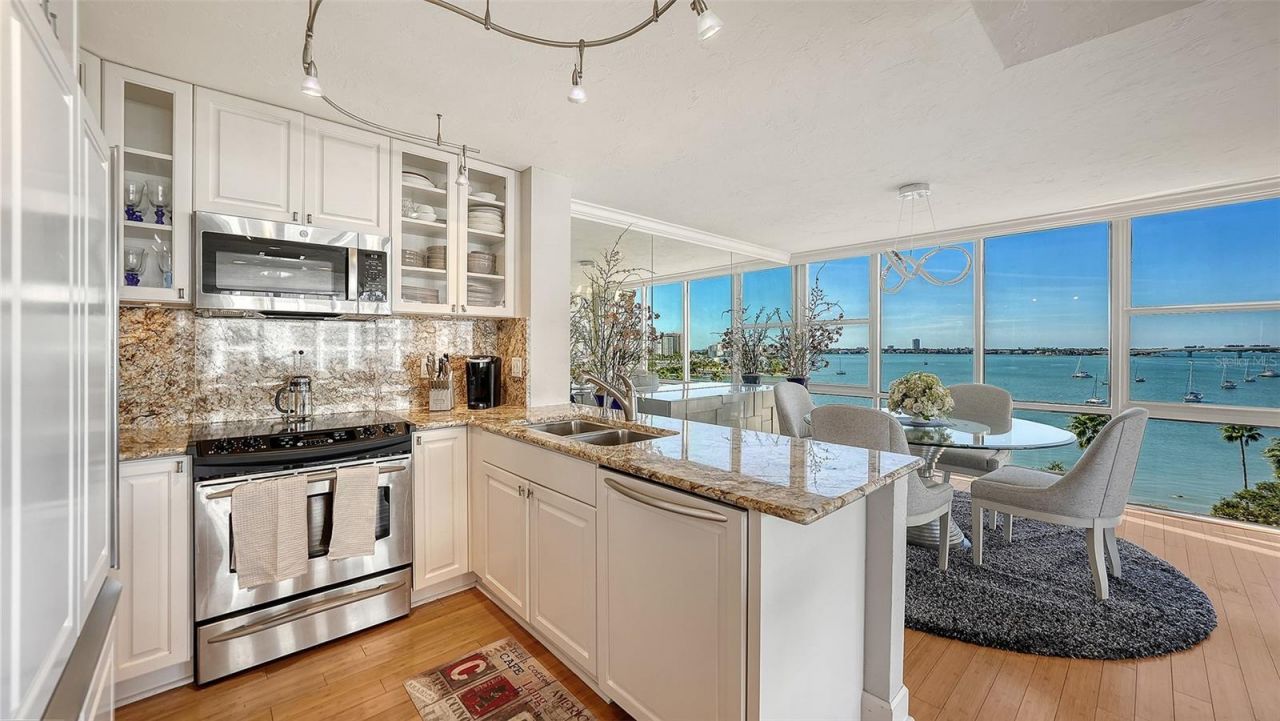 770 S Palm Avenue, Unit 704, Sarasota, FL 34236 Photo