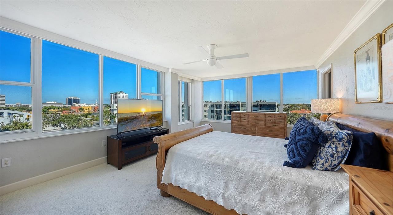 770 S Palm Avenue, Unit 704, Sarasota, FL 34236 Photo