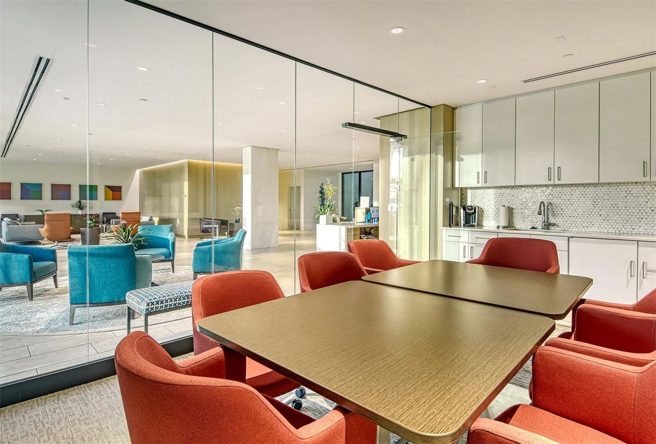 770 S Palm Avenue, Unit 704, Sarasota, FL 34236 Photo