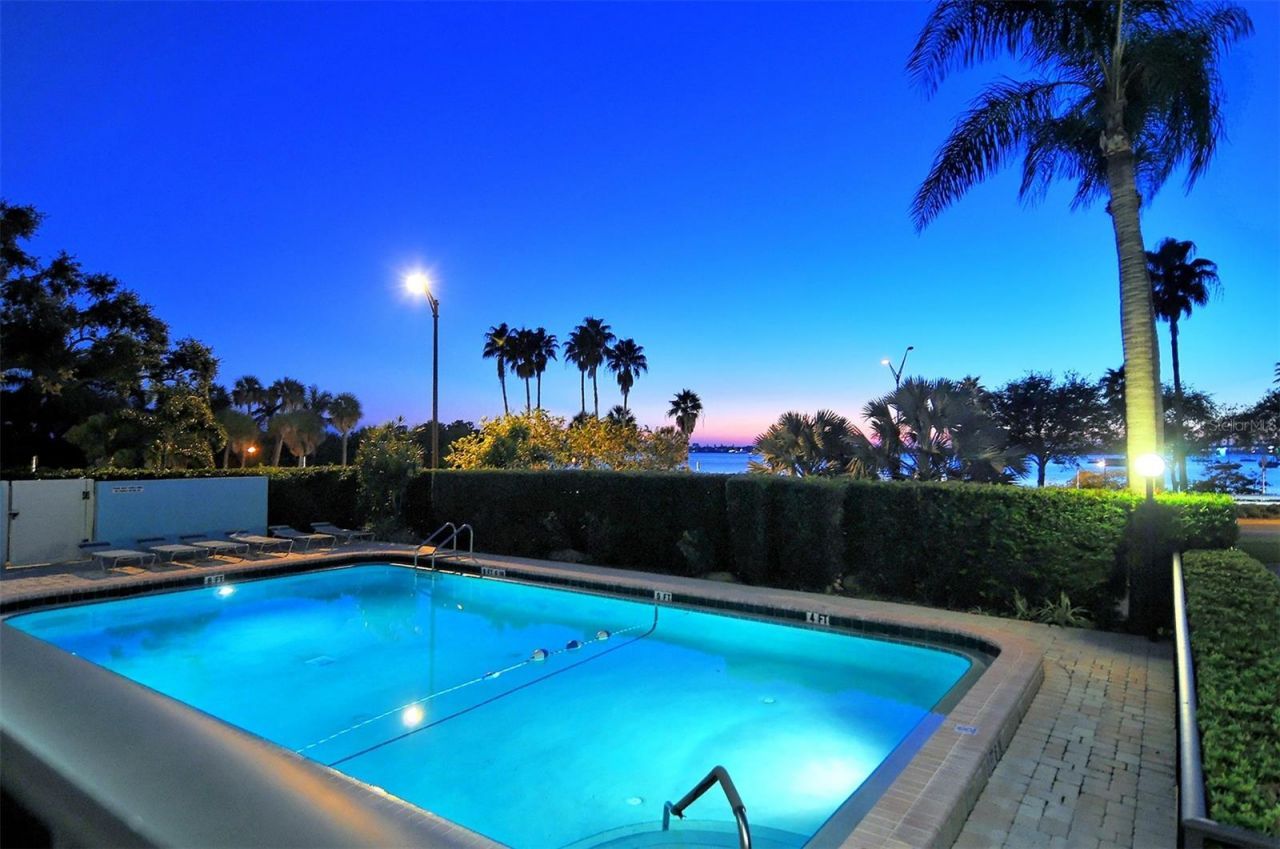 770 S Palm Avenue, Unit 704, Sarasota, FL 34236 Photo