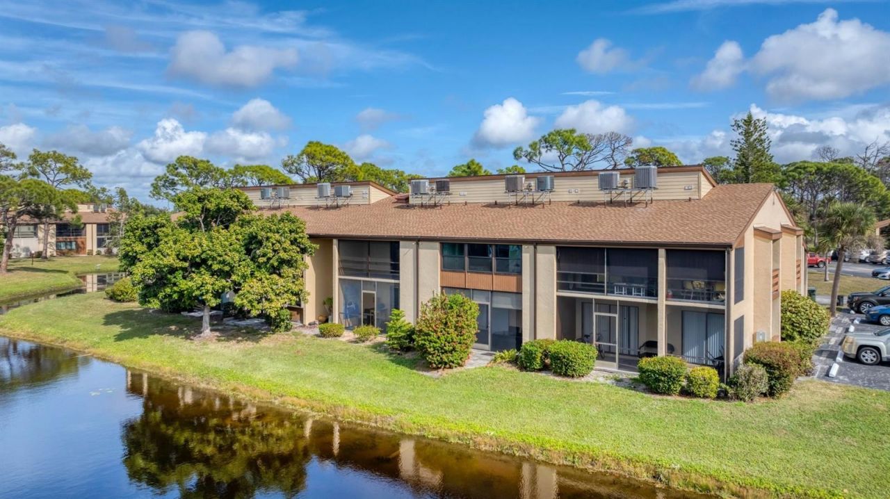 11 Quails Run Boulevard, Unit 2, Englewood, FL 34223 Main Photo