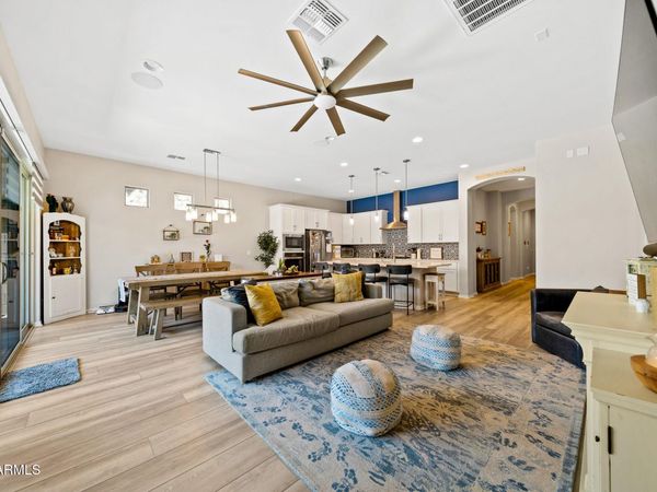 4155 E Jesse Street, Gilbert, AZ 85295