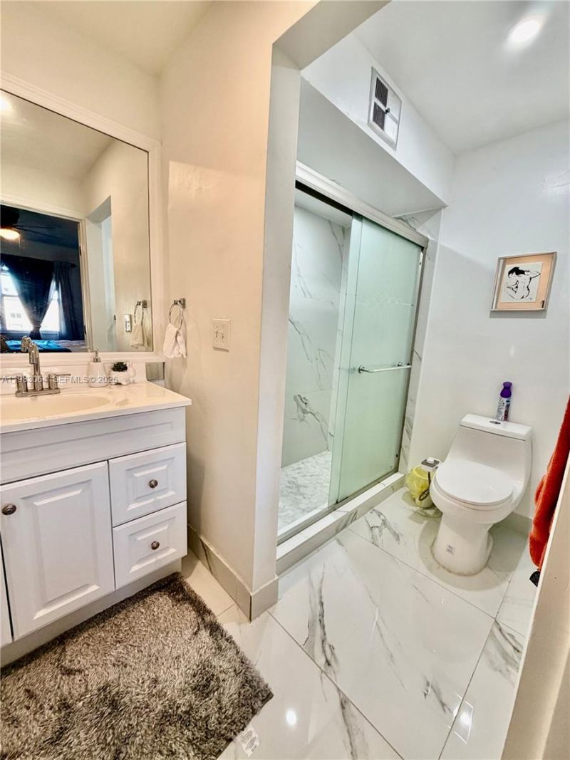 9330 Sunrise Lakes, Unit 304, Sunrise, FL 33322 Photo