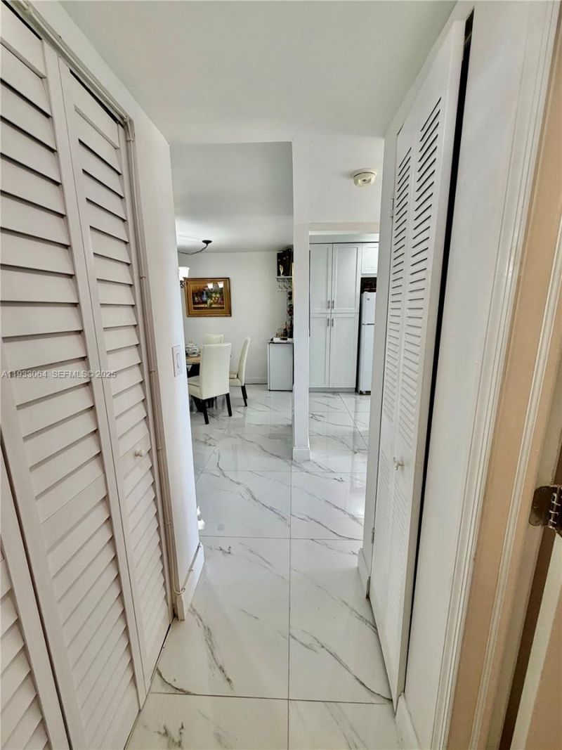 9330 Sunrise Lakes, Unit 304, Sunrise, FL 33322 Photo