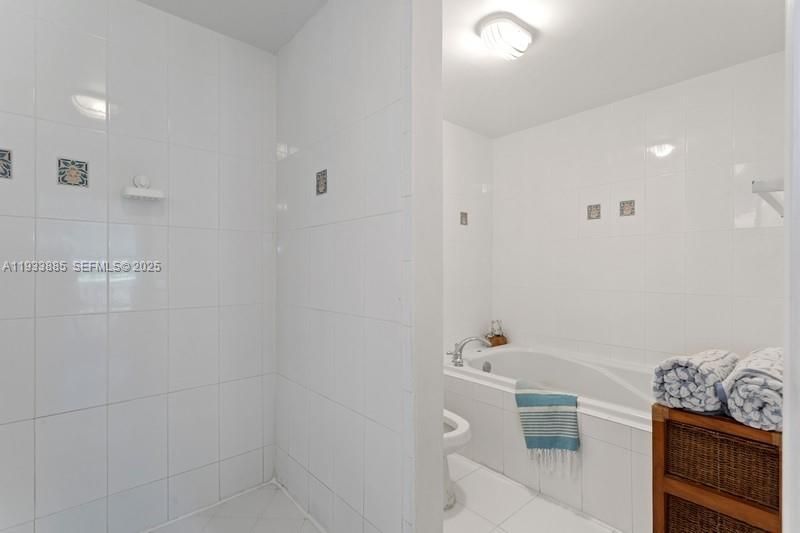 8888 Collins Ave, Unit 115, Surfside, FL 33154 Photo