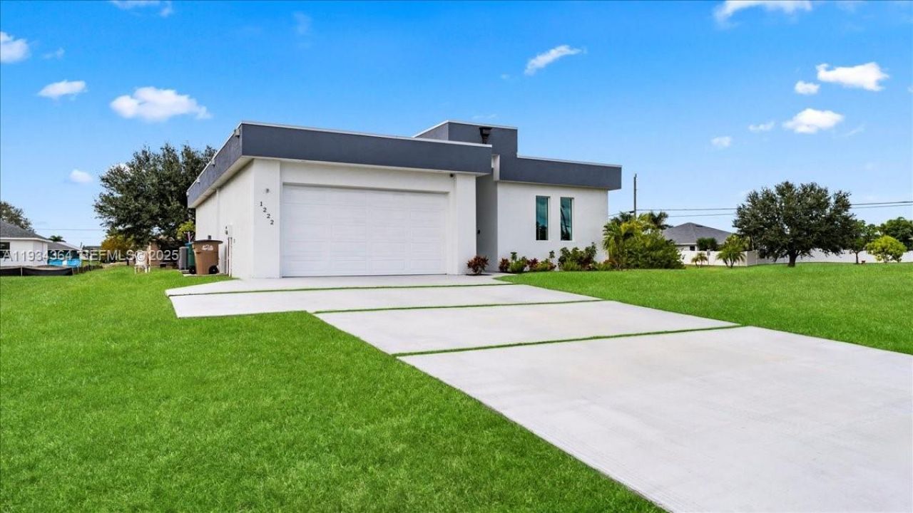 1222 Nelson Rd N, Cape Coral, FL 33993 Photo