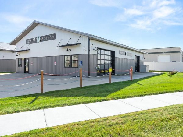 5498 51st Avenue S, Fargo, ND 58104