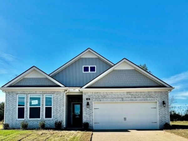 225 KIPLING DR, Oakland, TN 38060