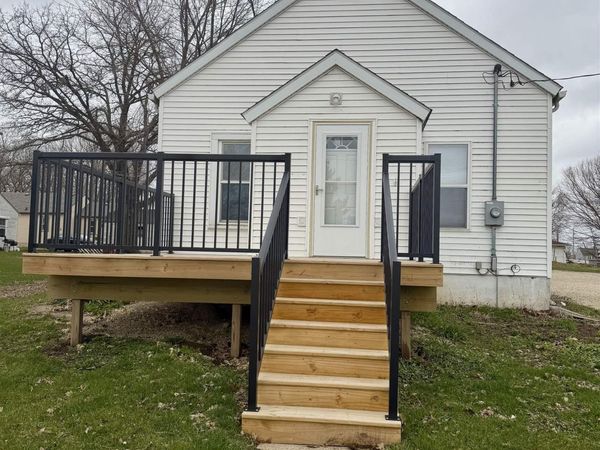 707 E 6Th Street, Wellsburg, IA 50680