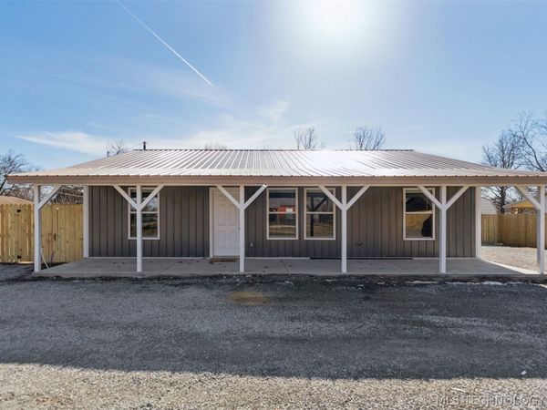 207 NE 2nd Street, Adair, OK 74330