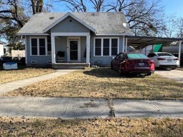 410 S Avenue E, Clifton, TX 76634