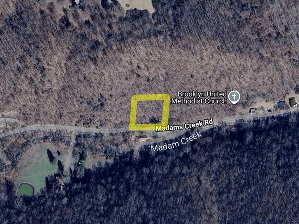 600 Madams Creek Rd, Hinton, WV 25951