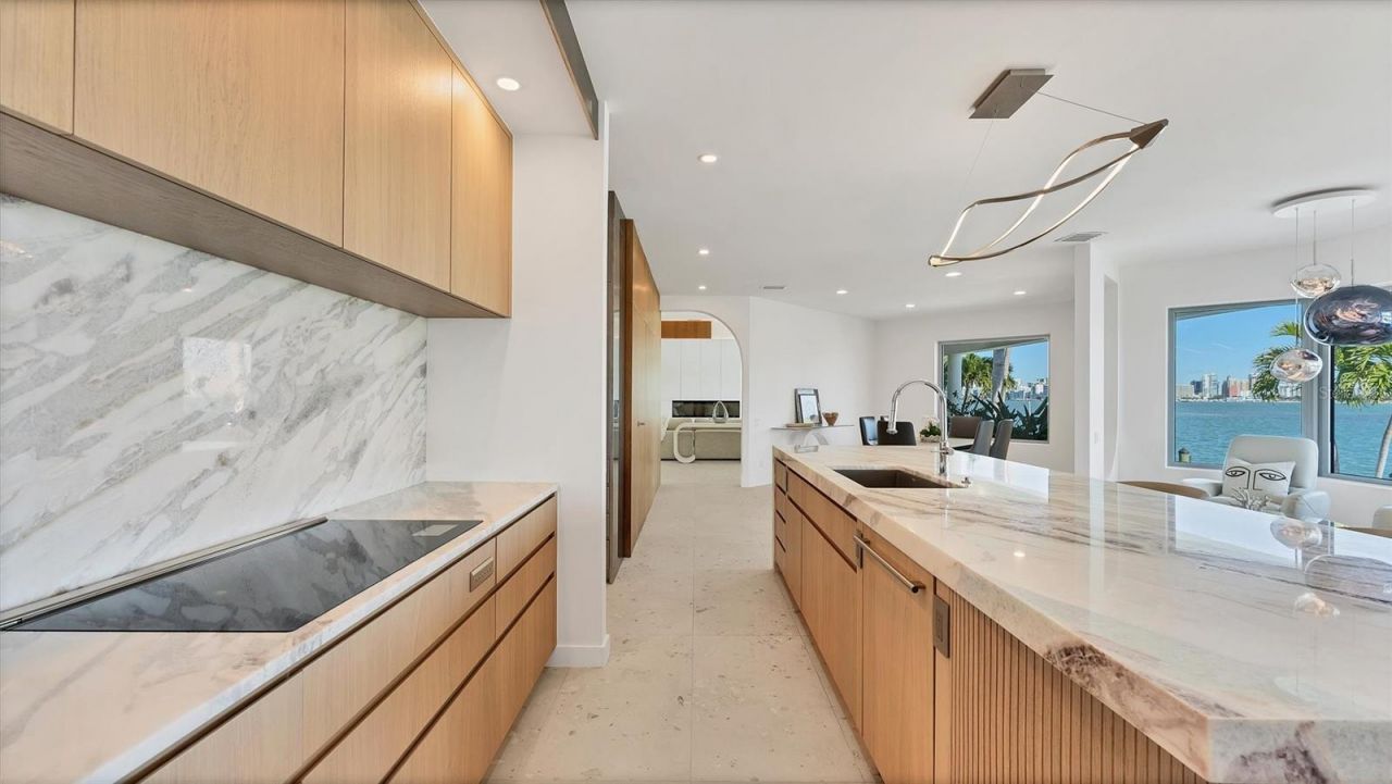 259 Robin Drive, Sarasota, FL 34236 Photo