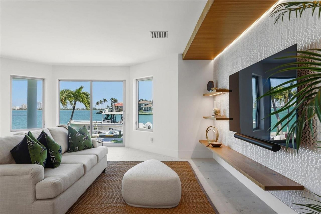 259 Robin Drive, Sarasota, FL 34236 Photo