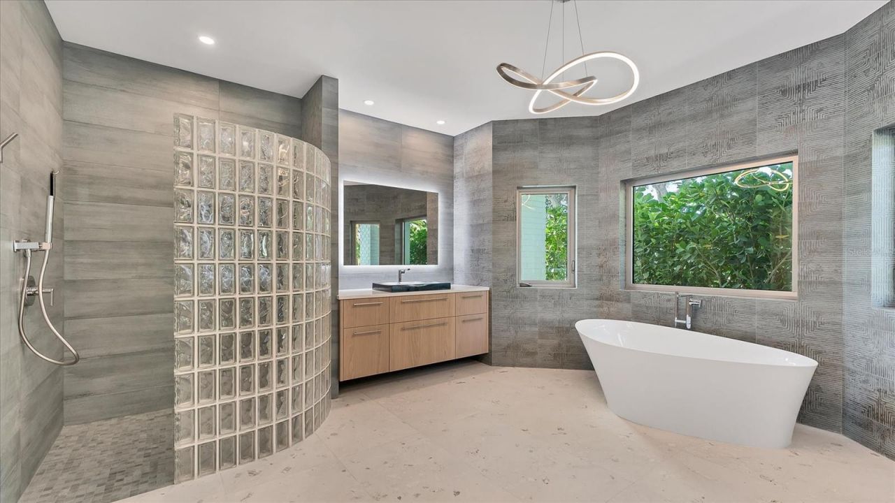 259 Robin Drive, Sarasota, FL 34236 Photo