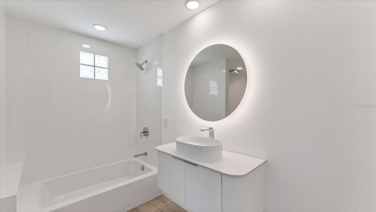 259 Robin Drive, Sarasota, FL 34236 Photo