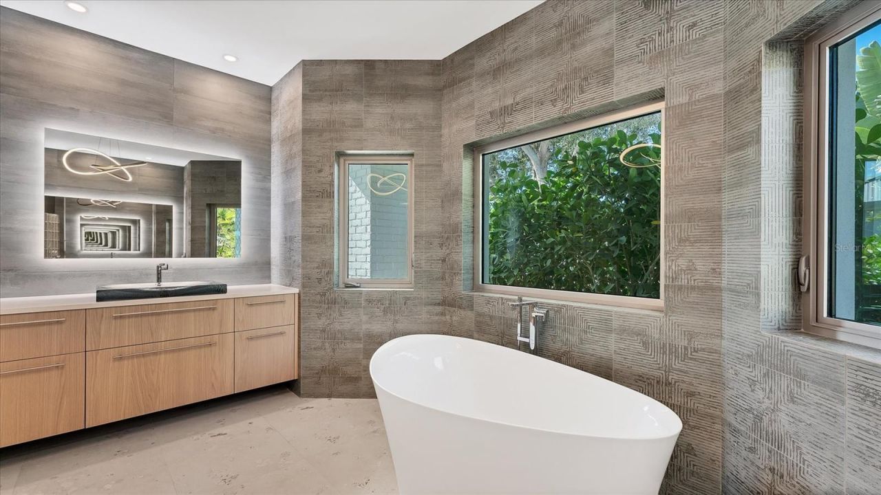 259 Robin Drive, Sarasota, FL 34236 Photo