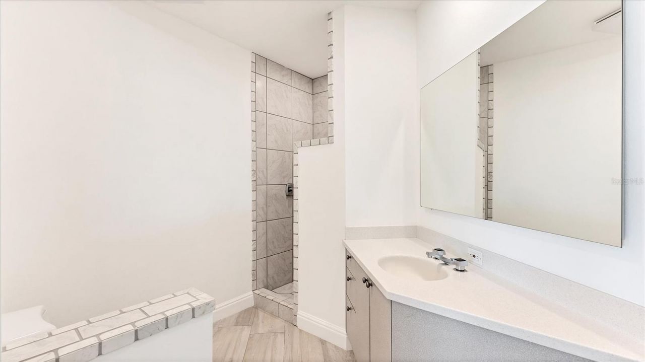 259 Robin Drive, Sarasota, FL 34236 Photo