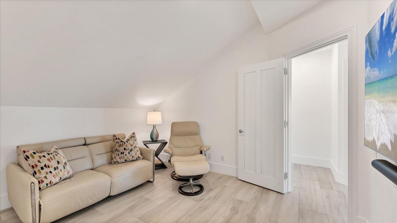 259 Robin Drive, Sarasota, FL 34236 Photo