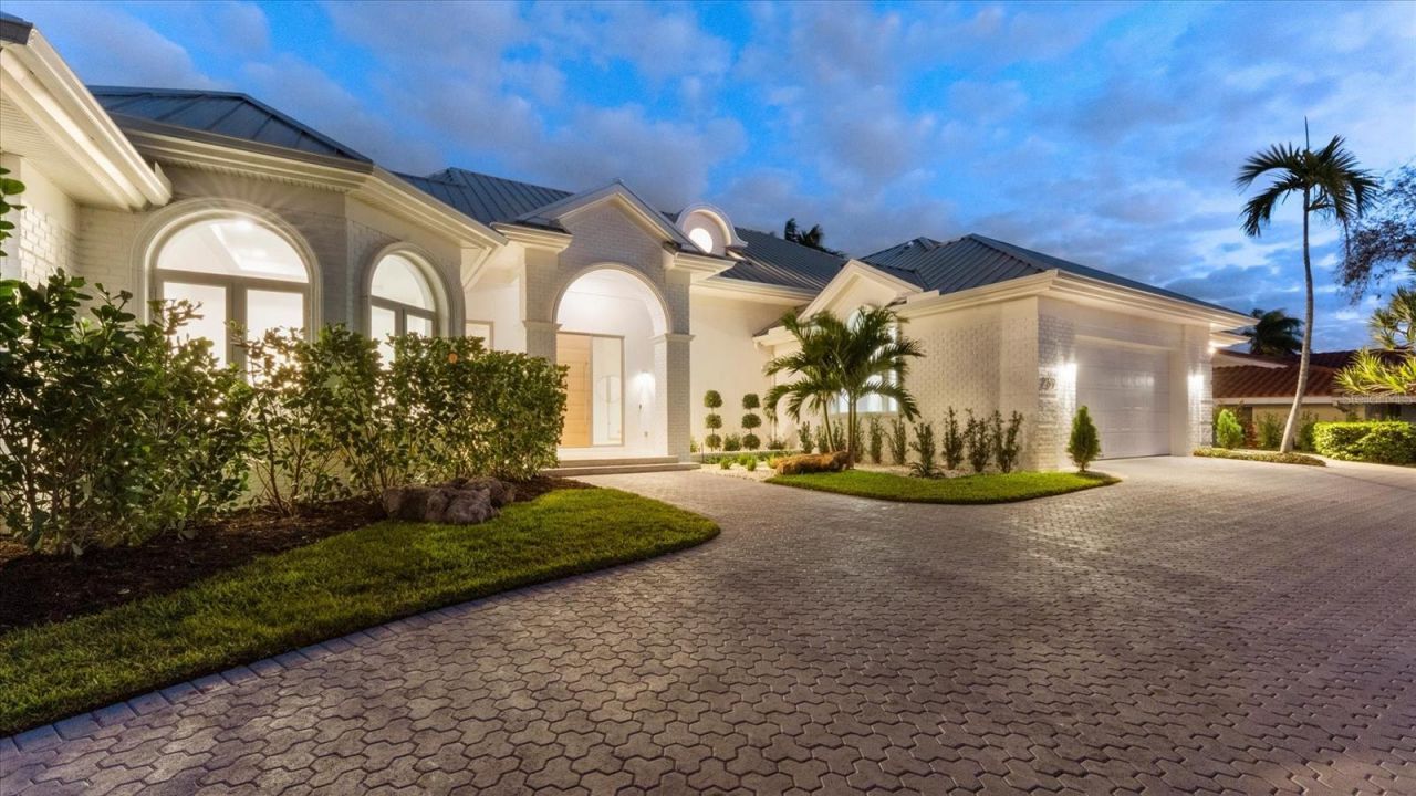 259 Robin Drive, Sarasota, FL 34236 Photo