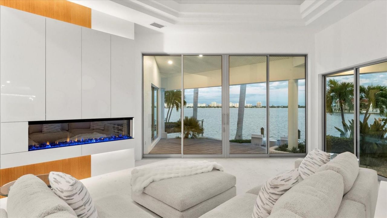 259 Robin Drive, Sarasota, FL 34236 Photo