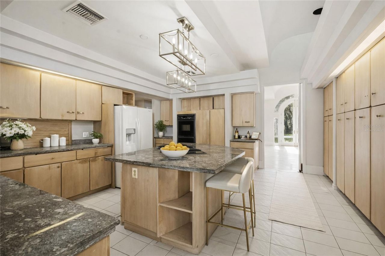 803 Sweetwater Club Boulevard, Longwood, FL 32779 Photo