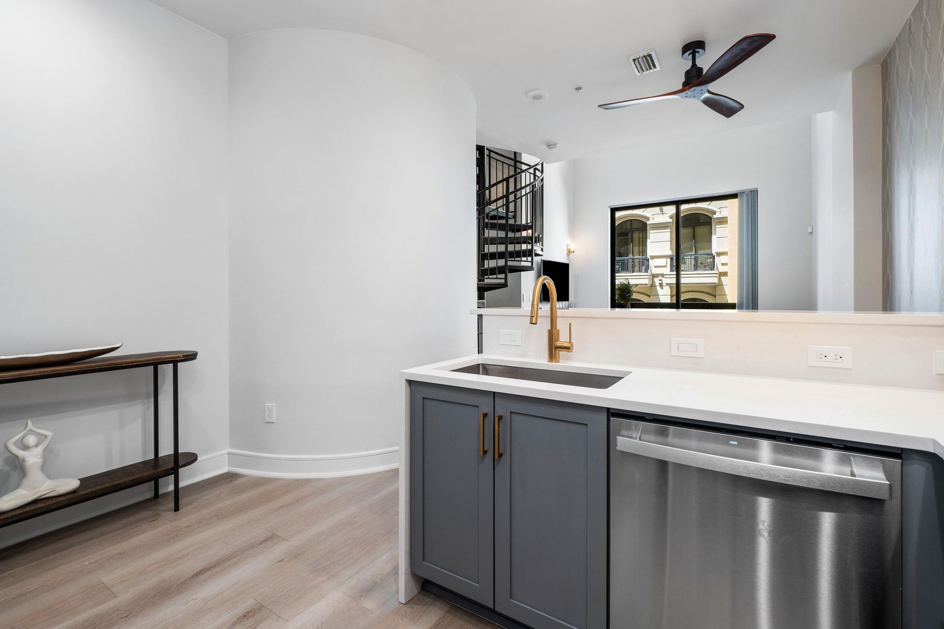 801 S Olive Avenue, Unit 430, West Palm Beach, FL 33401 Photo