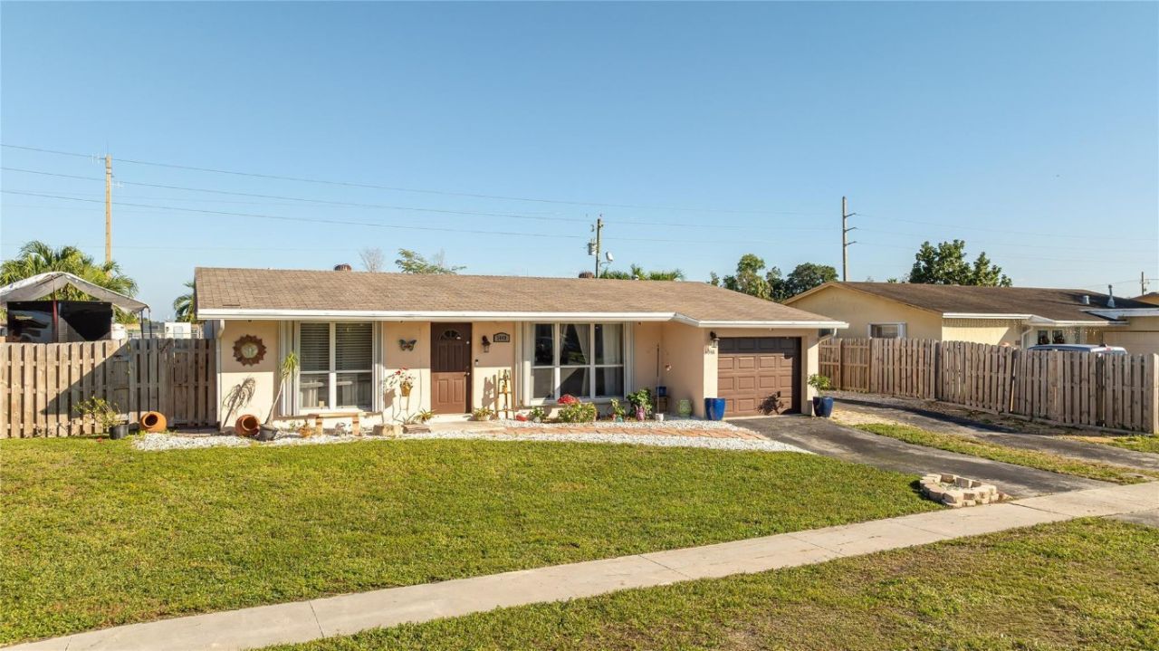 3048 NW 113th Ave, Sunrise, FL 33323 Main Photo