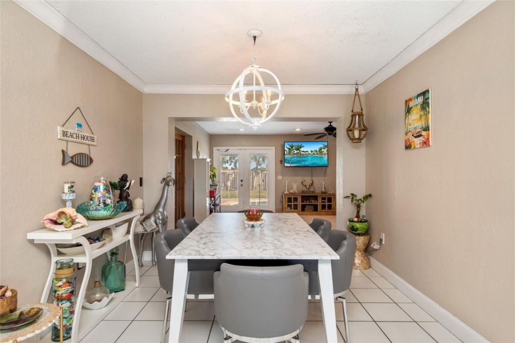 3048 NW 113th Avenue, Sunrise, FL 33323 Photo