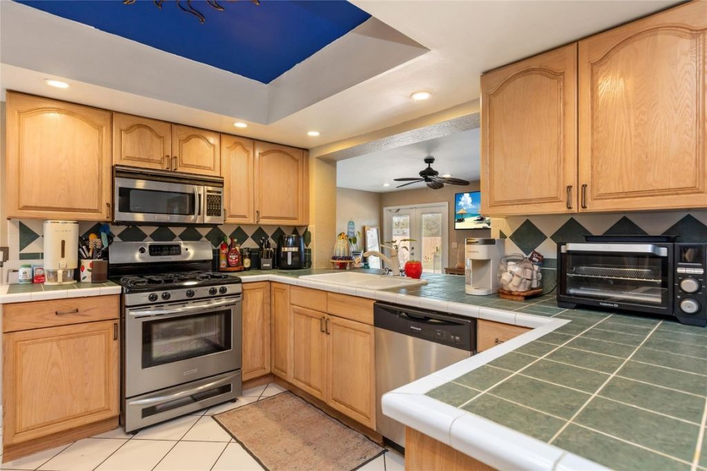 3048 NW 113th Avenue, Sunrise, FL 33323 Photo