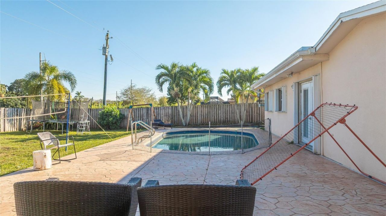 3048 NW 113th Avenue, Sunrise, FL 33323 Photo