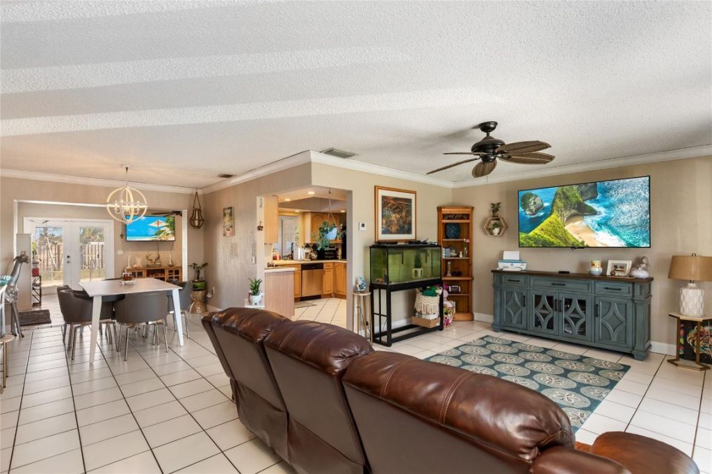 3048 NW 113th Avenue, Sunrise, FL 33323 Photo