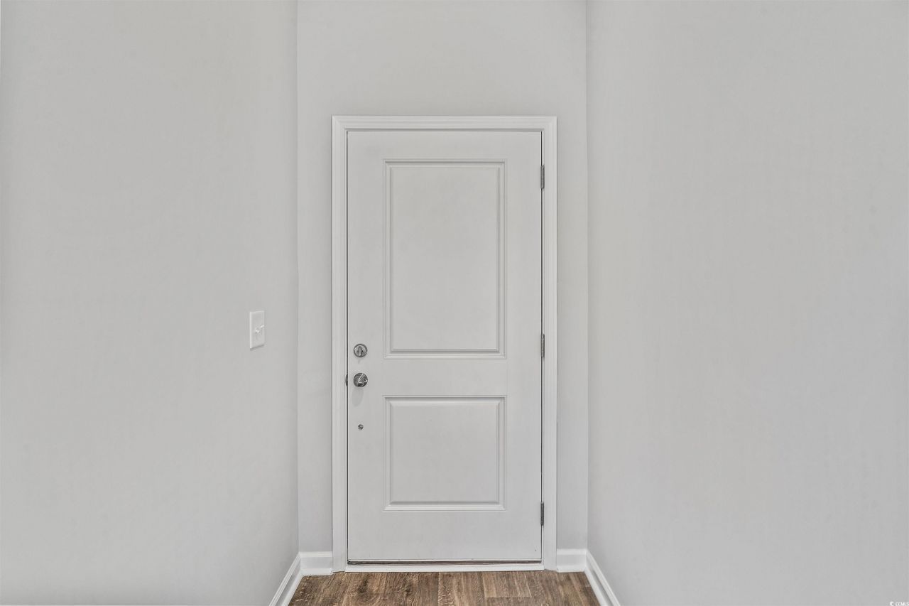 531 Havasu St. Photo 5