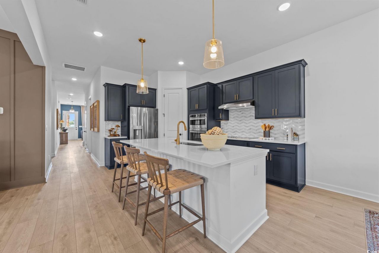 996 Triton Ave. Photo 10