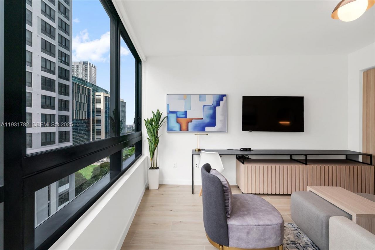 225 N Miami Ave, Unit 1012, Miami, FL 33132 Photo