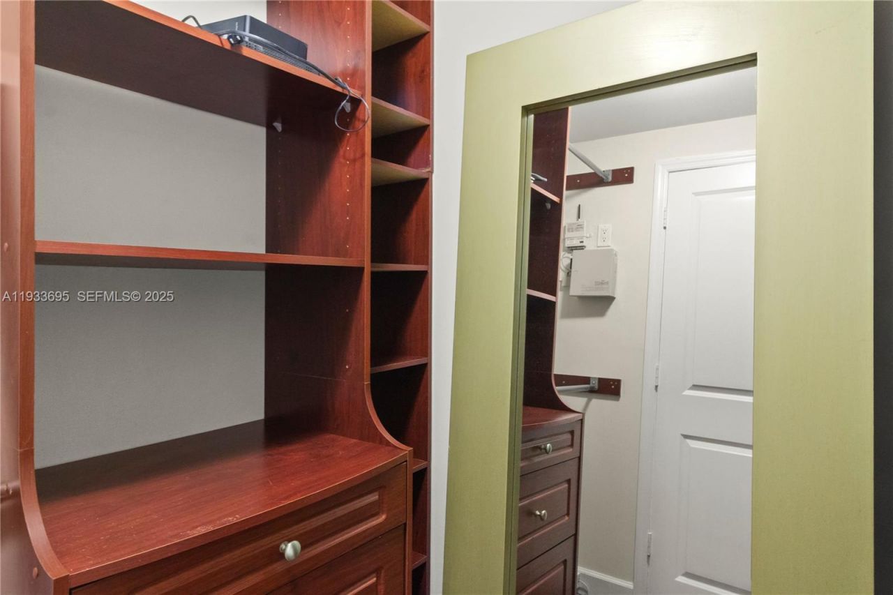 1605 Euclid Ave , Unit A1, Miami Beach, FL 33139 Photo