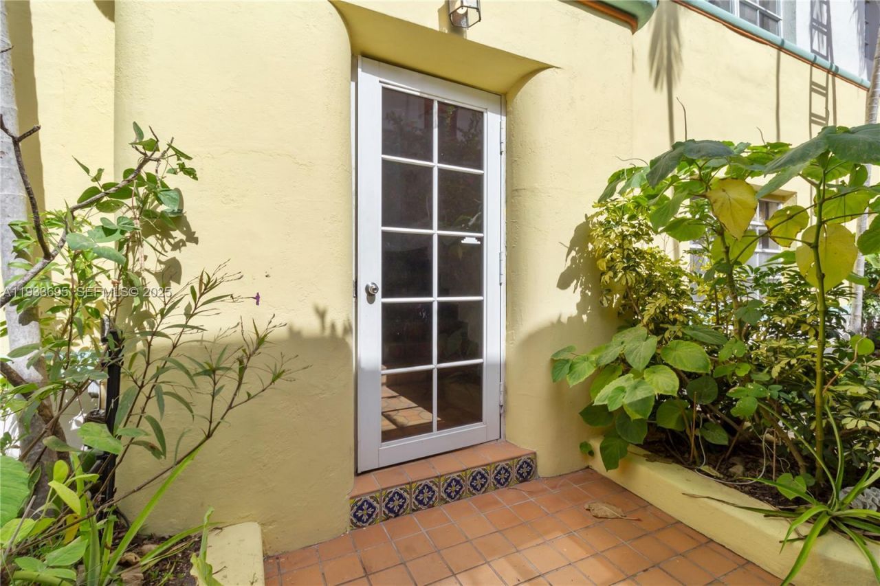 1605 Euclid Ave , Unit A1, Miami Beach, FL 33139 Photo