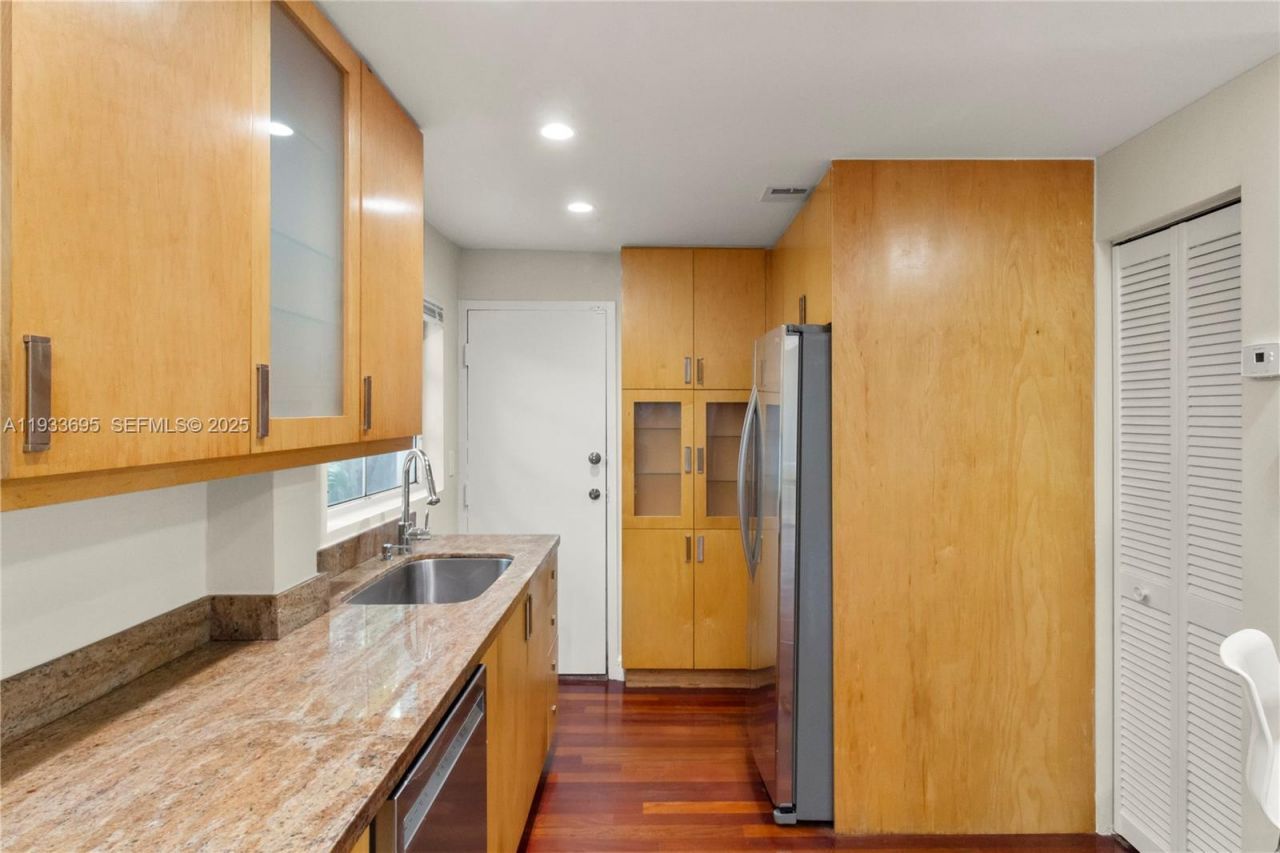 1605 Euclid Ave , Unit A1, Miami Beach, FL 33139 Photo