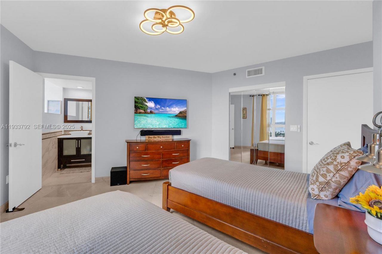 19111 Collins Ave, Unit 1607, Sunny Isles Beach, FL 33160 Photo