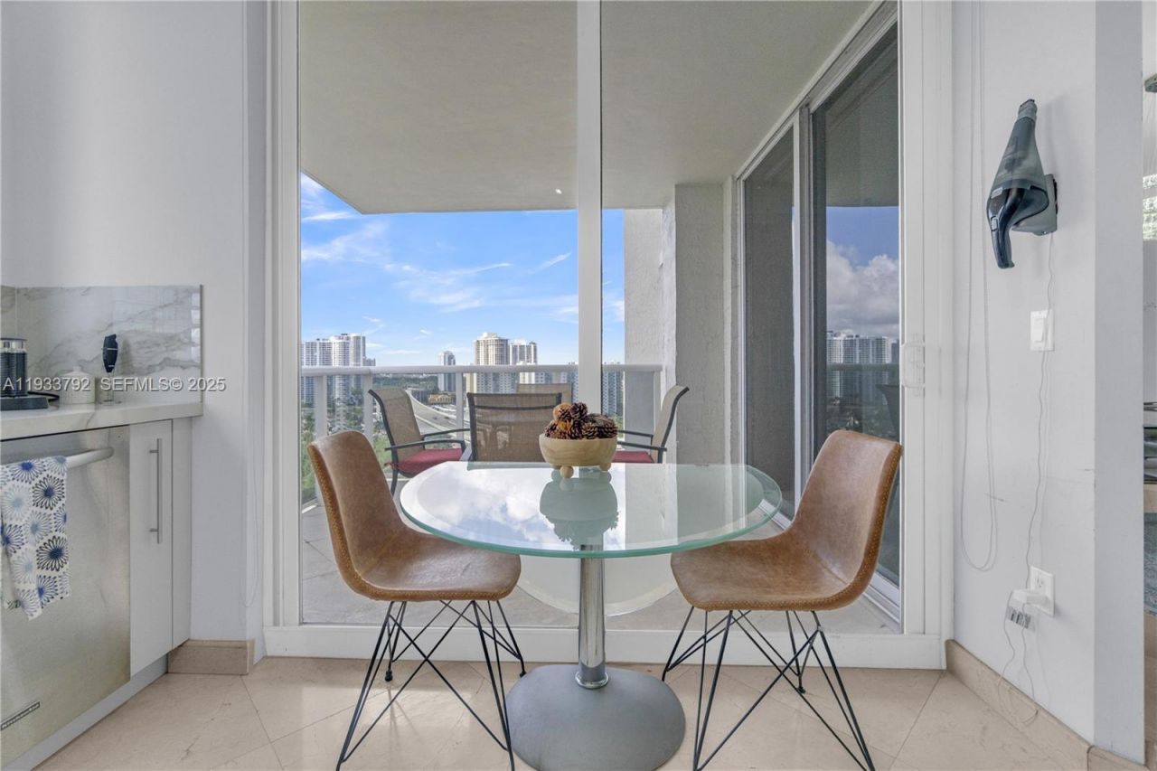 19111 Collins Ave, Unit 1607, Sunny Isles Beach, FL 33160 Photo