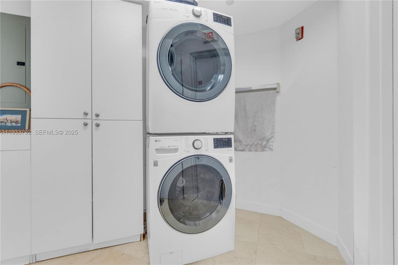 19111 Collins Ave, Unit 1607, Sunny Isles Beach, FL 33160 Photo