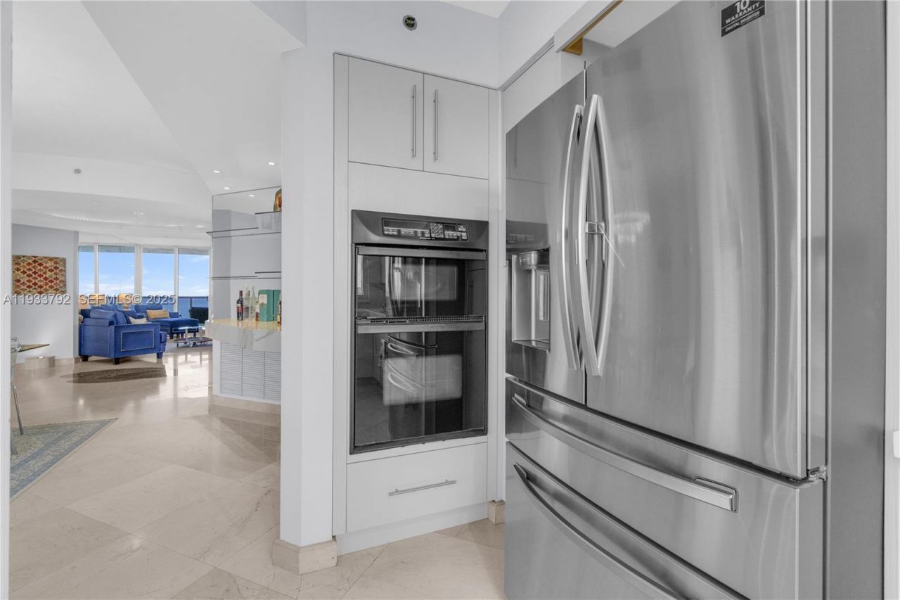 19111 Collins Ave, Unit 1607, Sunny Isles Beach, FL 33160 Photo