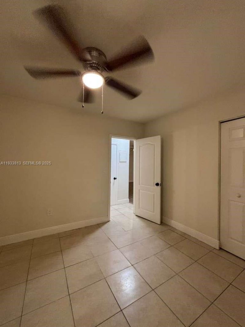 561 NW 113th St, Unit 563, Miami Shores, FL 33168 Photo