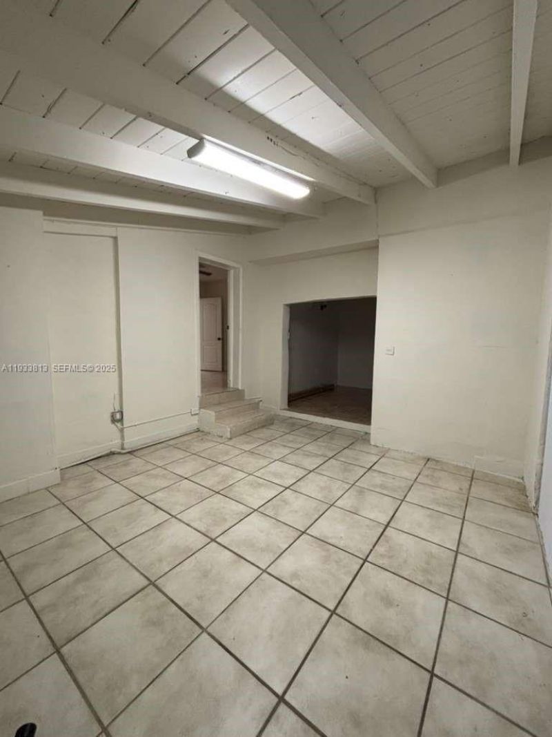 561 NW 113th St, Unit 563, Miami Shores, FL 33168 Photo